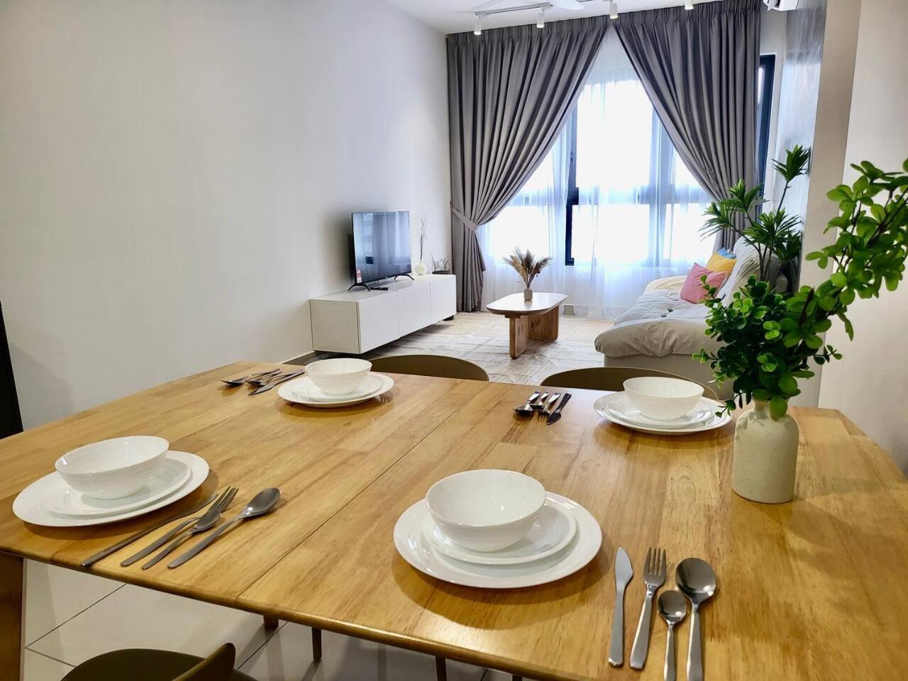 3bedroom Near Velocity Mrt Station By Homeizing *